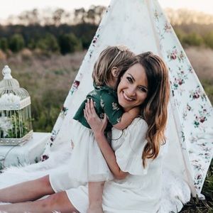 Meet your Posher, Ashlee